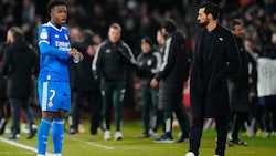 Frust bei Superstar Vinicius Junior (li.) und Neo-Trainer Alvaro Arbeloa