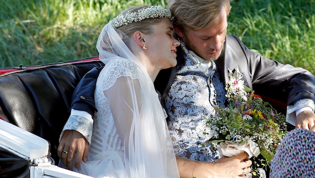 Verheiratet seit 2016, jetzt auch Eltern eines Sohnes: Das Schauspieler-Paar Sarah Elena (40) ...