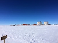 Dieses undatierte Bild zeigt die Concordia-Station in der Antarktis, wo im Ice Memory Sanctuary ...