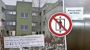 Das „Corpus delicti“ mit Dauerbeklebung: Einer von drei Aufzügen einer Wohnanlage entwickelte ...
