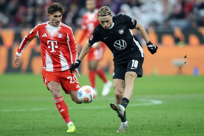 Muss nun Tom Bischof (l.) als Rechtsverteidiger aushelfen?