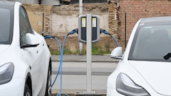 Dass das Angebot an elektrisch betriebenen Fahrzeugen zunimmt, merkt man mittlerweile auch ...