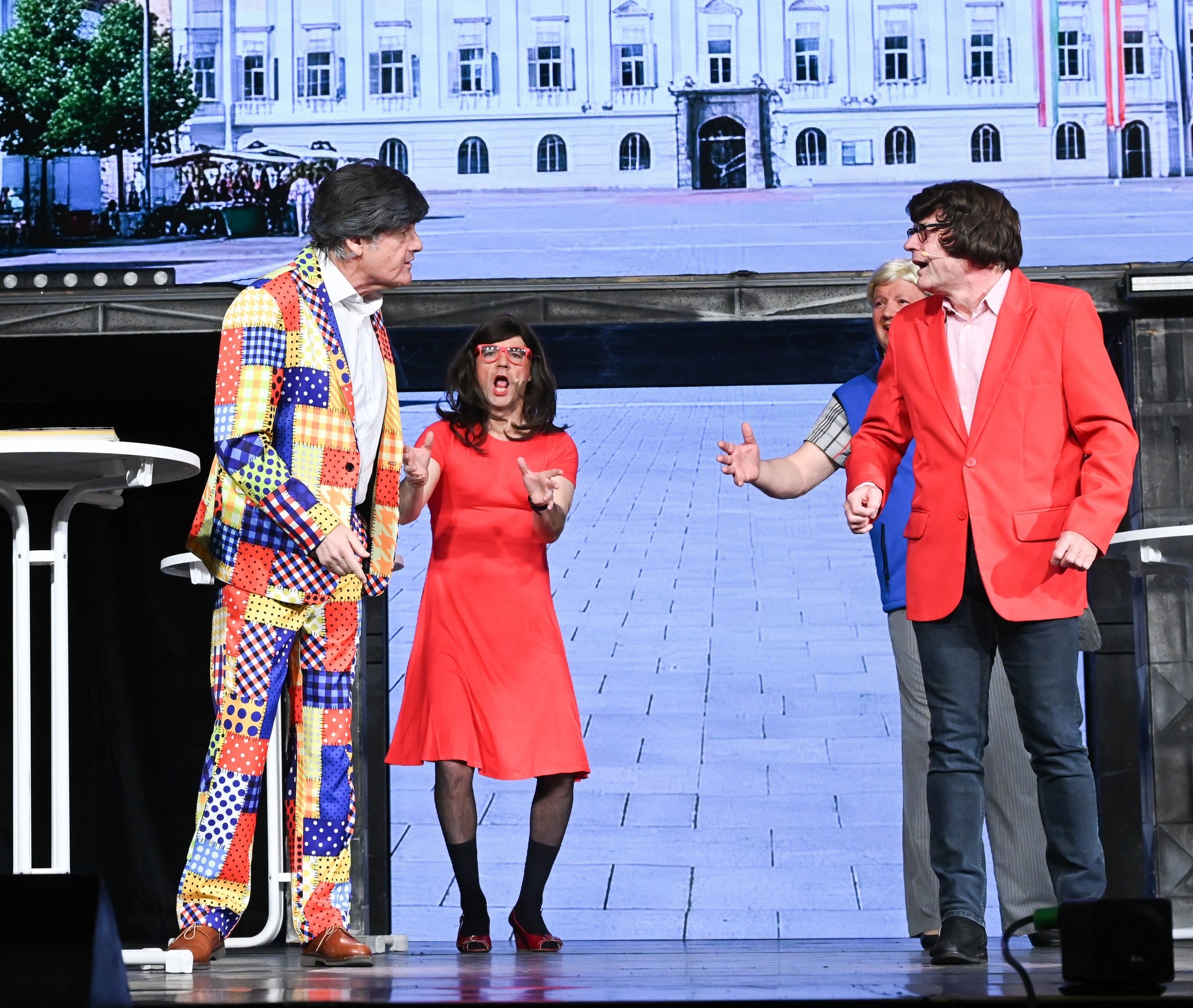 Der Stadtsenat: Stefan Lindner als Bürgermeister Scheider, Andi Rauchenberger als Stadträtin ...