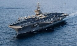 Das Kommando über die USS Abraham Lincoln (Archivbild) hat Captain Amy Bauernschmidt. Sie ist ...