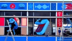 Greenpeace feiert das UN-Hochseeschutzabkommen mit Graffiti. Auch in Graz wurden von Künstlern ...