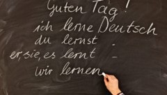 „Wia goht‘s?“ – so wird künftig auch in Vorarlberger Deutschkursen gesprochen.