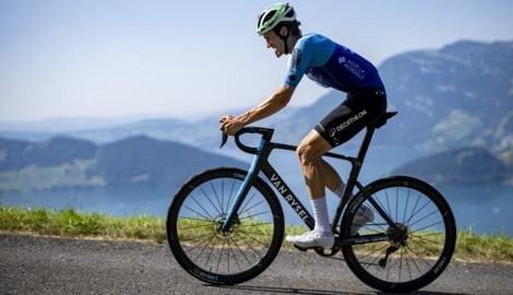 Felix Gall beschreitet im Jahr 2026 neue Radwege.