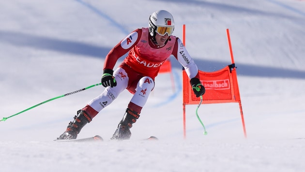 Johannes Aigner holte in Saalbach am Freitag im Super-G seinen 50. Sieg im Paraski-Weltcup.