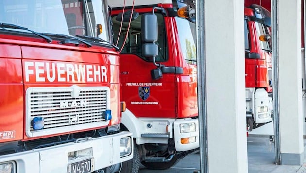 Von vier Fahrzeugen der Feuerwehr fiel eines aufgrund des nicht bezahlten Versicherungsbeitrags ...