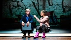 Der Autist und die Tänzerin: André Pohl und Katharina Klar in den Kammerspielen