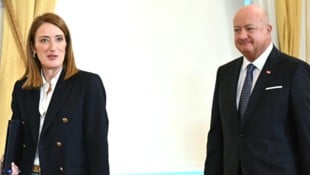 Österreichs Bundeskanzler Christian Stocker hat am Freitag EU-Parlamentspräsidentin Roberta ...