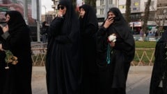 Ein iranischer Vertreter hatte Anfang der Woche von etwa 2000 Toten bei den Aufständen ...