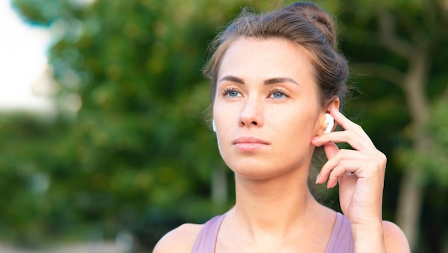 Es dauert nur wenige Sekunden, bis die Hacker die Kontrolle über die Kopfhörer haben.