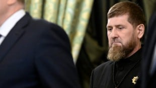 Um die Gesundheit von Ramsan Kadyrow gab es zuletzt wildeste Spekulationen – nun soll sein Sohn ...