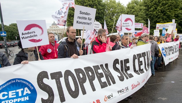 Protest gegen das Handelsabkommen CETA mit Kanada in Wien (2018)