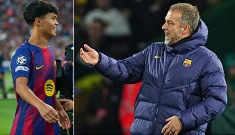 Dro Fernandez (li.) haut ab, Trainer Hansi Flick hat schon unterhaltsamere Informationen ...