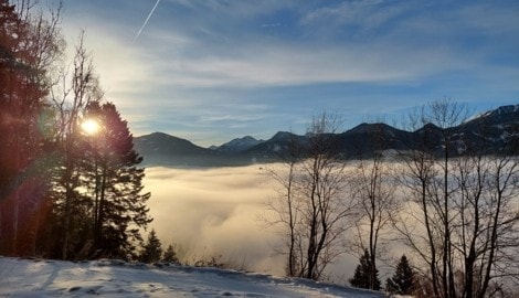 Unten kalt und nebelig, oben sonnig: Das Wochenende wird von ausgeprägtem Inversionswetter ...