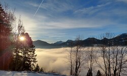 Unten kalt und nebelig, oben sonnig: Das Wochenende wird von ausgeprägtem Inversionswetter ...