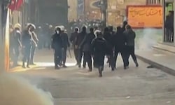 Iranische Sicherheitskräfte gingen mit massiver Gewalt gegen die Demonstranten vor.