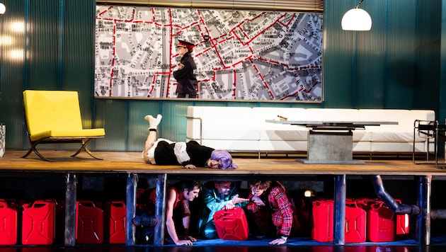 „Biedermann und die Brandstifter“ im Grazer Next Liberty