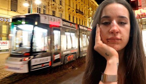 Jennifer (Bild) und ihre Schwester Jackie wurden Opfer einer brutalen Attacke.