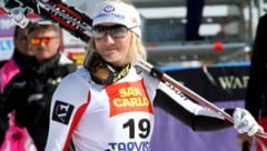 Renate Götschl 2007 bei ihrem Triumph im Zielraum von Tarvis.