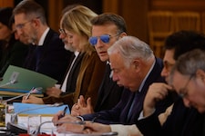 Emmanuel Macron im Rahmen der Sitzung zur Zukunft Neukaledoniens