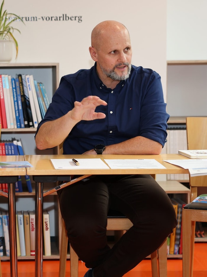 OZ-Geschäftsführer Sebastian Manhart freut sich auf die Winterspiele in Italien.