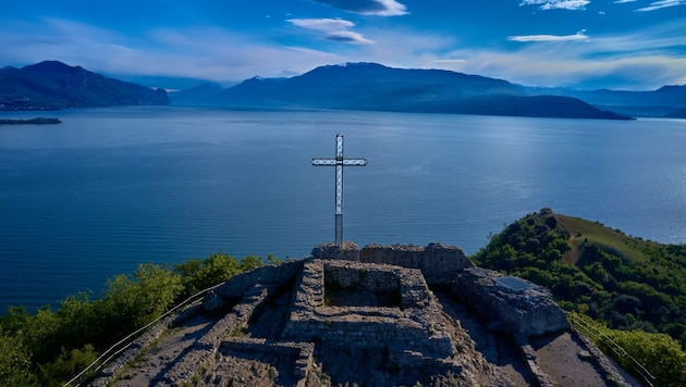 Die Gegend rund um die Burgruine erfreut sich bei Anglern großer Beliebtheit. Vergessen werden ...
