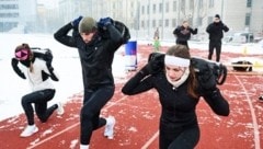 Die Red Bull Road to Hyrox Athlet:innen hatten zusammen mit dem Extremsportler Michael Strasser ...