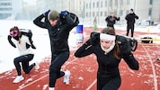 Die Red Bull Road to Hyrox Athlet:innen hatten zusammen mit dem Extremsportler Michael Strasser ...