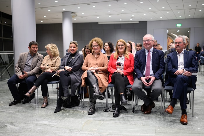 v.l.: Fotograf und Autor Attila Molnar, Eva Prischl, Susanne Rosenkranz, Christiane ...