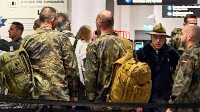 Die deutsche Bundeswehr am Flughafen Nuuk