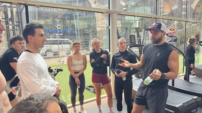 Von HYROX-Weltmeister und Weltrekordhalter Alexander Rončević gab‘s wertvolle Tipps.