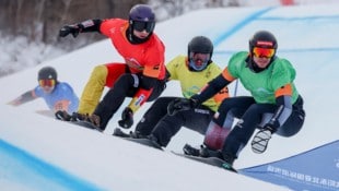 Alessandro Hämmerle (grünes Trikot) kämpfte sich beim Weltcup in China im großen Finale auf Rang ...