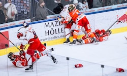 Hitzige Szenen und ein ordentliches Faustkampf: Salzburg und Bozen war auch am Sonntag wieder ...