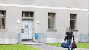 In der Justizanstalt Feldkirch ist derzeit aufgrund fehlender Kapazitäten kein einziger ...