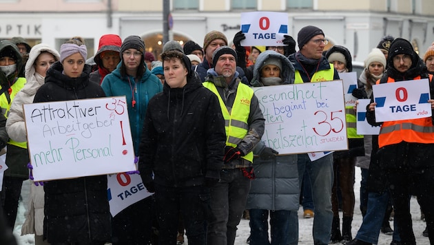 Das nichtärztliche Personal der Ordensspitäler will kürzere Dienstzeiten und mehr Geld