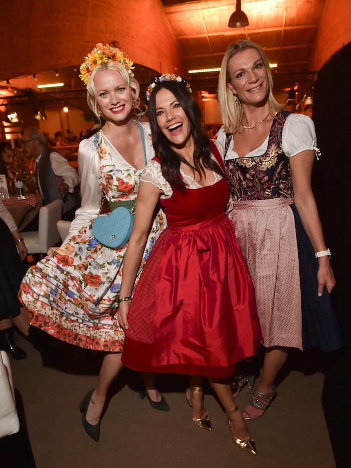 Franziska Knuppe, Bettina Zimmermann, Maria Riesch (v. li.) .