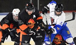 Gallin mit Markus Nageler (li.) und Fabian Ambrosch von Göriach lieferten sich einen heißen ...