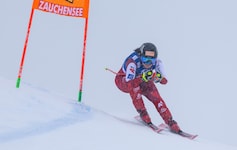 Carmen Spielberger hat noch Nachwehen vom Trainingssturz in Tarvis.