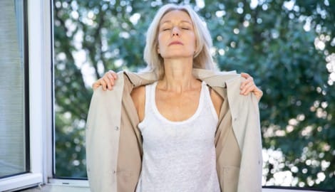 Hitzewallungen sind nur eine Begleiterscheinung der Wechseljahre.