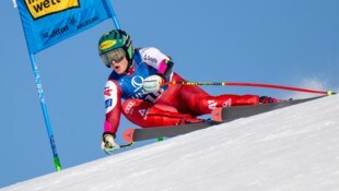 Emily Schöpf fuhr beim Europacup-Super-G in St. Anton am Arlberg auf Rang vier.