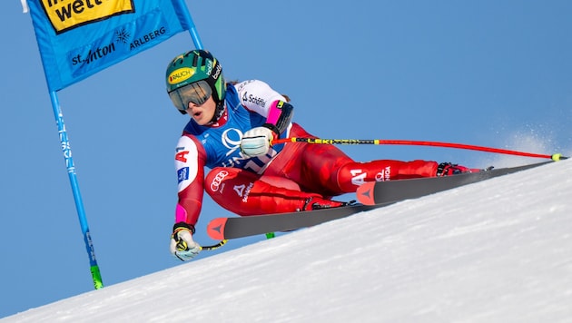 Emily Schöpf fuhr beim Europacup-Super-G in St. Anton am Arlberg auf Rang vier.