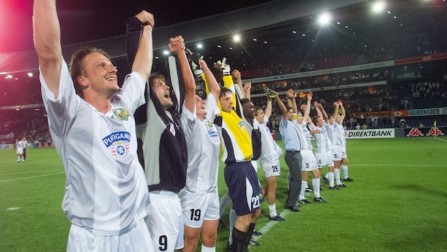 Sturms Champions-League-Helden in Rotterdam im August 2000.