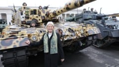 Klaudia Tanner spricht sich klar für eine Wiedereinführung von Milizübungen aus.