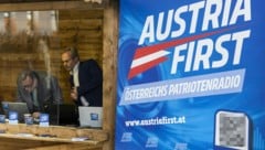 Der selbst ernannte „Patriotensender“ ging mit vielmehr als Piratensender on air – laut einem ...