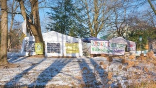 Linzer Aktivisten glauben, mit ihrem Camp den A26-Bau ausbremsen zu können.