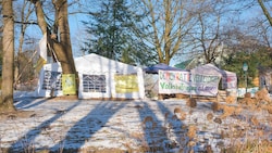 Linzer Aktivisten glauben, mit ihrem Camp den A26-Bau ausbremsen zu können.