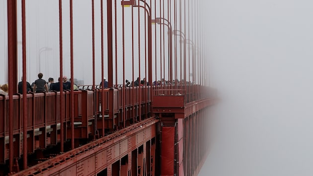 Seit ihrer Fertigstellung stürzten sich tausende Menschen von der Golden Gate Bridge in den Tod.